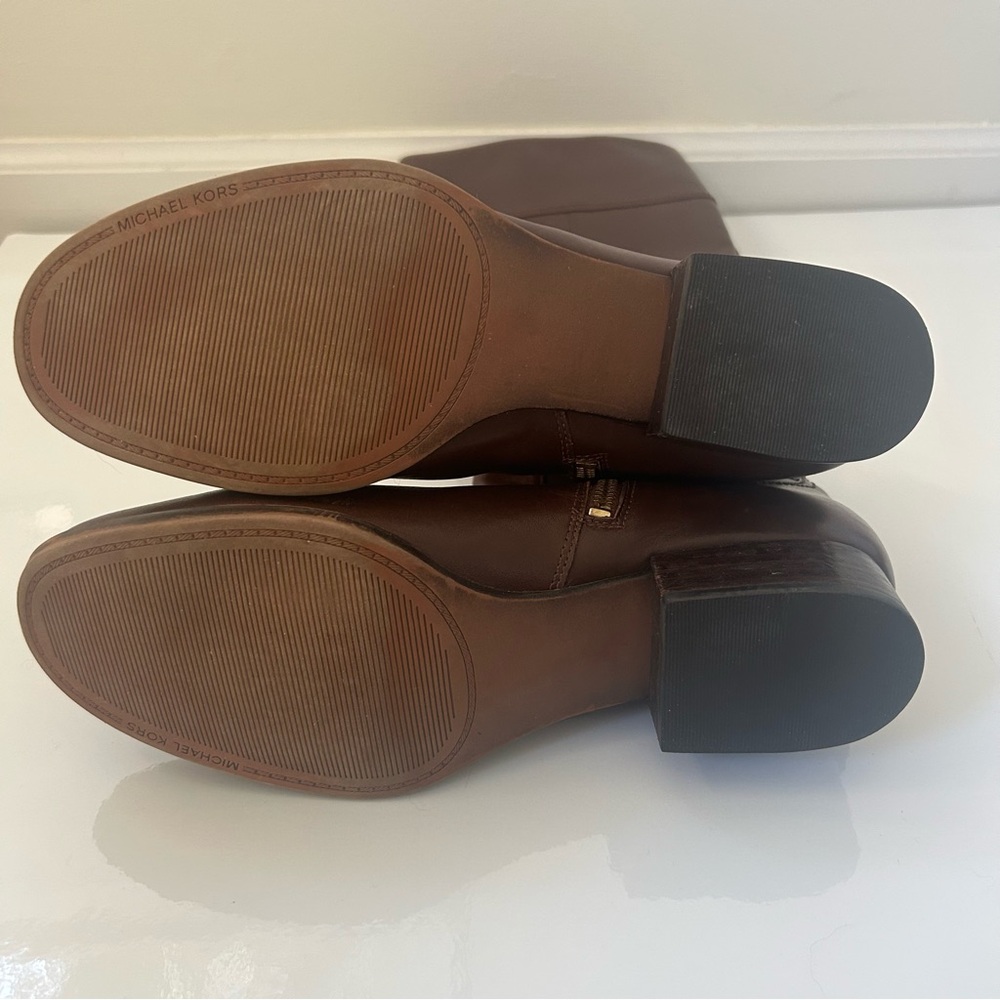 Michael Kors Brown Leather Boots Gold Logo Size 8 - Picture 4 of 7